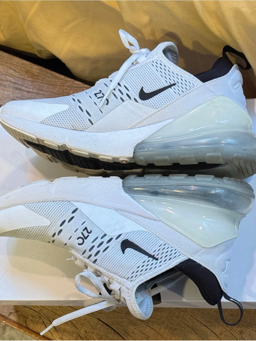 Nike Women’s Air Max 270 Sneakers White Black with Box